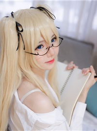 Sally Dorasnow - NO.016 Eriri School Girl